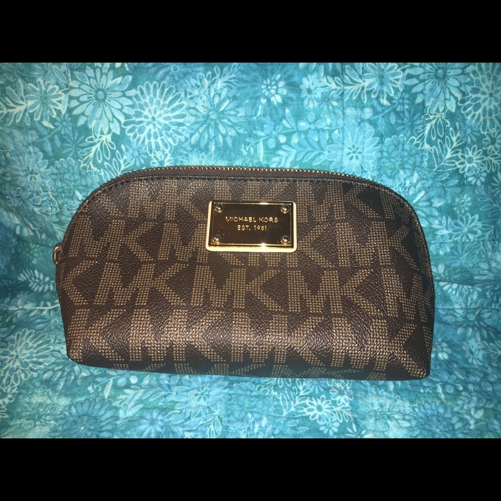 Michael Kors makeup bag